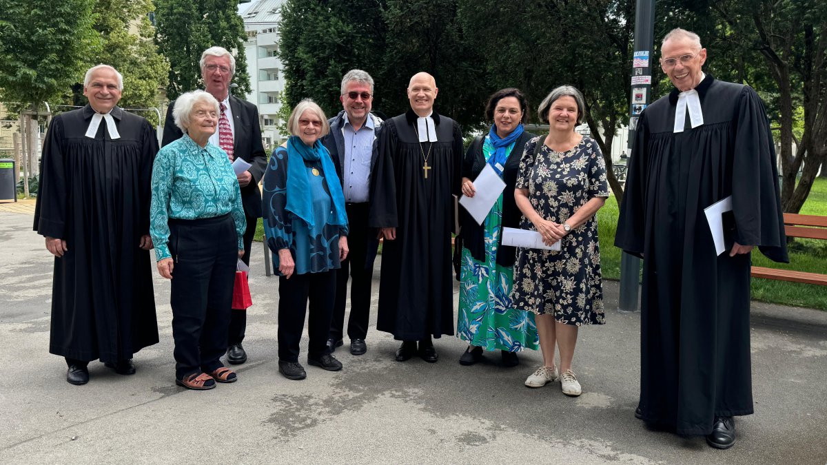 ORDINATIONSGEDENKEN VON WERNER HORN UND WEITEREN SECHS PFARRER:INNEN
