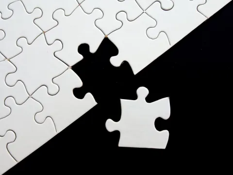 Sie würden uns sehr fehlen! Darum: Teilen Sie uns mit, was Sie gestört oder verletzt hat.