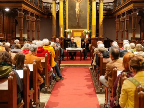 (c) Gratzer - Superintendentur Wien